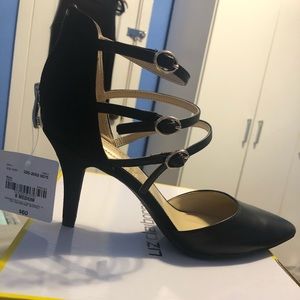 Liz Claiborne Pumps